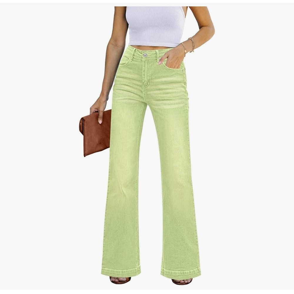 Chic soft Lime Flare Jeans for Women nwt